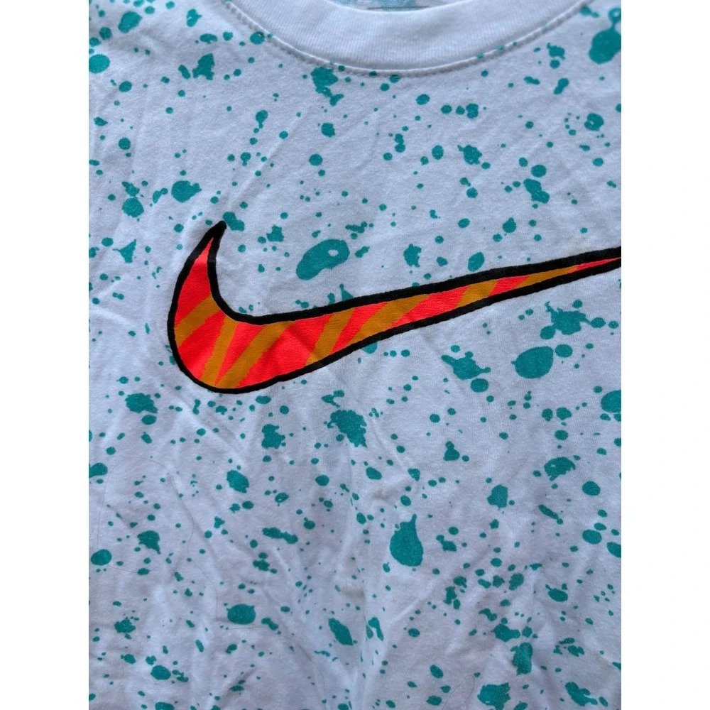 Nike Boys Large White Teal Paint Splatter T-Shirt Orange Striped Swoosh Logo Tee